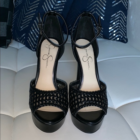 Jessica Simpson Shoes - 💕SOLD💕 Jessica Simpson | Beeya5 Platform Sandals